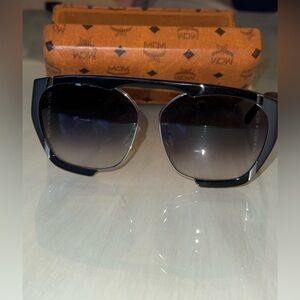 MCM Rectangle Frame Sunglasses
